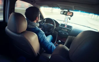 Private Drivers Vs. Taxis - What You Should Know