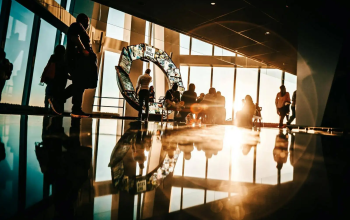 Why An Interactive Robot Is The Perfect Solution For High-Traffic Stands